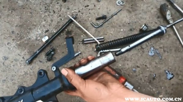 汽车减震系统的作用与维护(图1)
