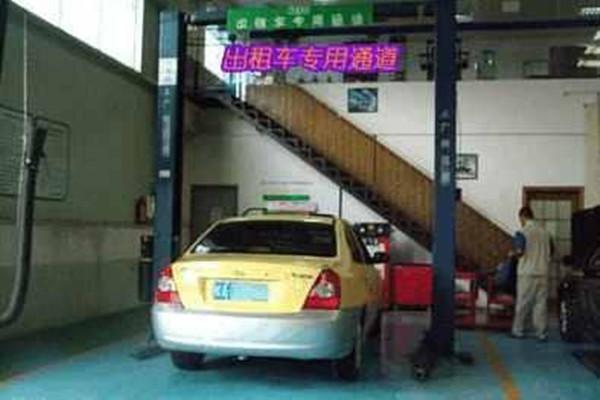 悬架弹簧减震器为什么要加油(图1)